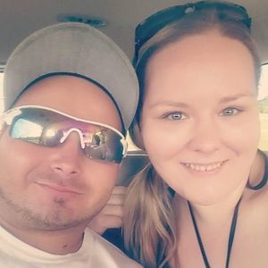 Meet your Posher, Dustin